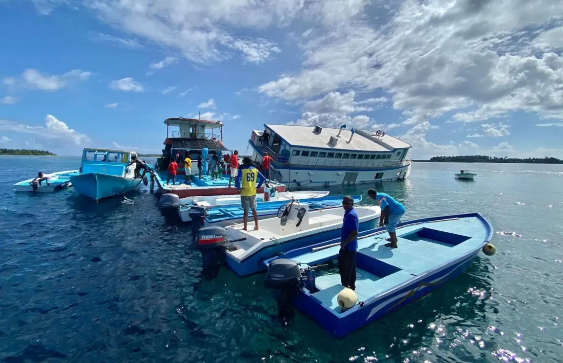 “ބަސްމަލާ” ބޯޓު ފަރަށްއަރައިފި!