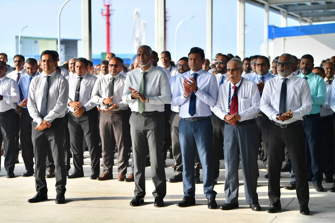 ވީއައިއޭގެ އައު ކާގޯ ޓާމިނަލް ހުޅުވުން-- ފޮޓޯ/ރައީސް އޮފީސް