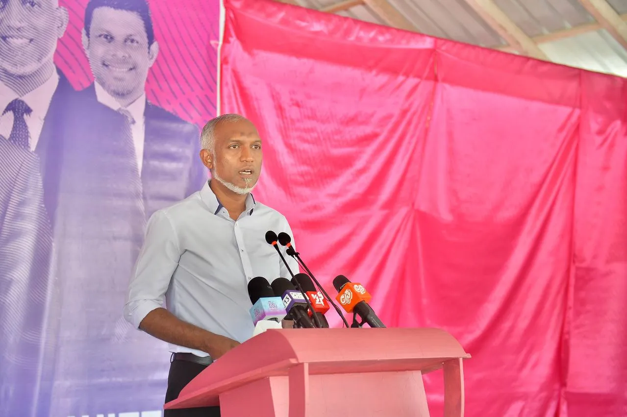 މާފަރުގެ އިހްތިޞާސުން ވަކިކުރި ބައި ހޯދައިދިނުމަށް މުއިއްޒު ވައުދުވެއްޖެ