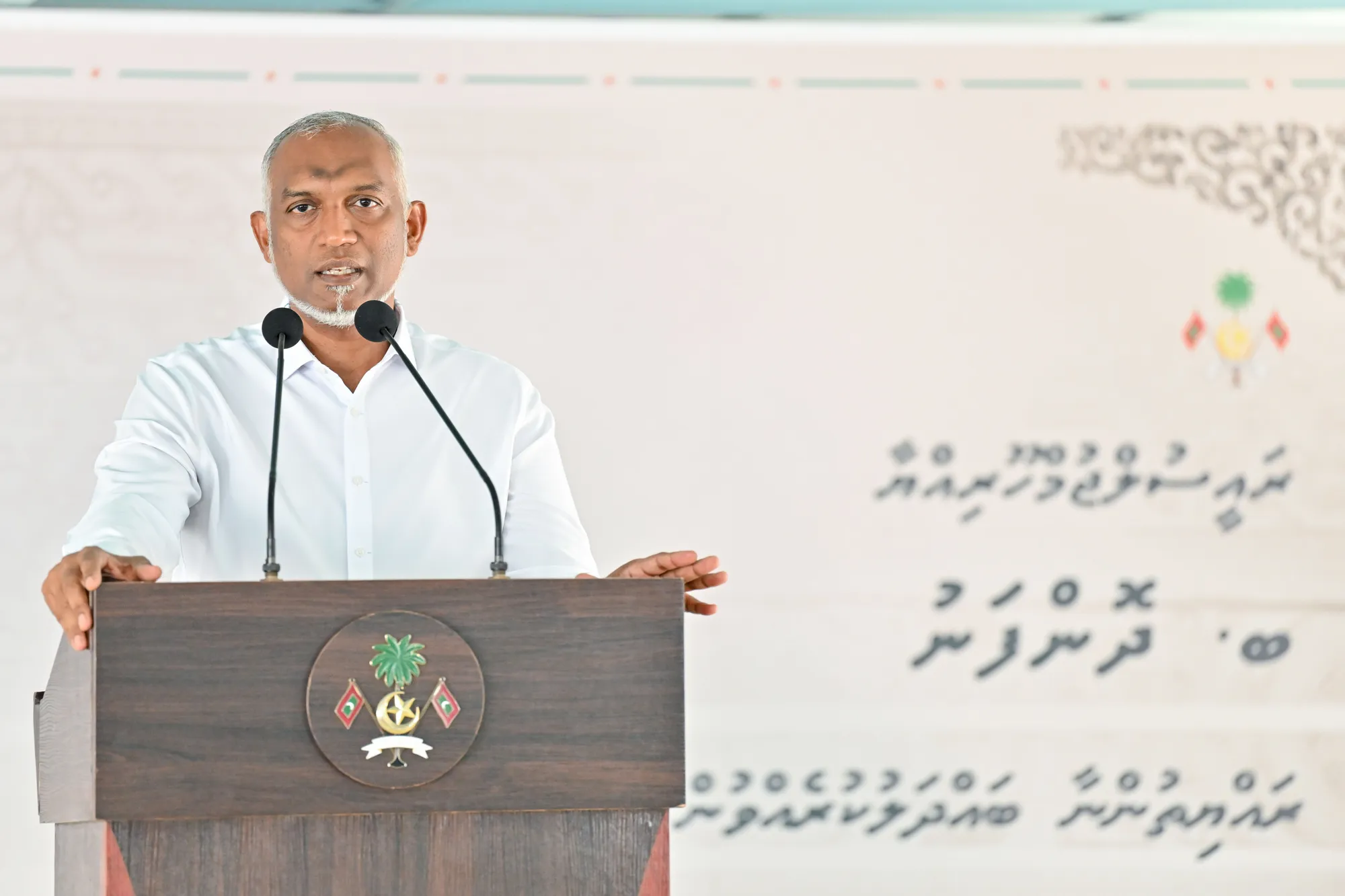 ދޮންފަނު ބިން ހިއްކުމުގެ މަޝްރޫޢު ކުރިއަށް ނުގެންދަން ރައީސް ނިންމަވައިފި