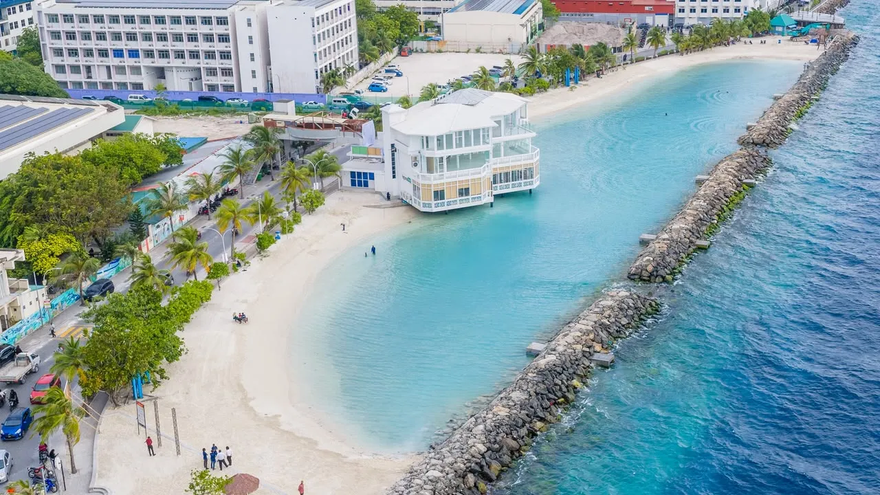 ރަސްފަންނު މޫދަށް އެރޭ ސަރަހައްދު މާދަމާ ހެނދުނު ހުޅުވާލަނީ