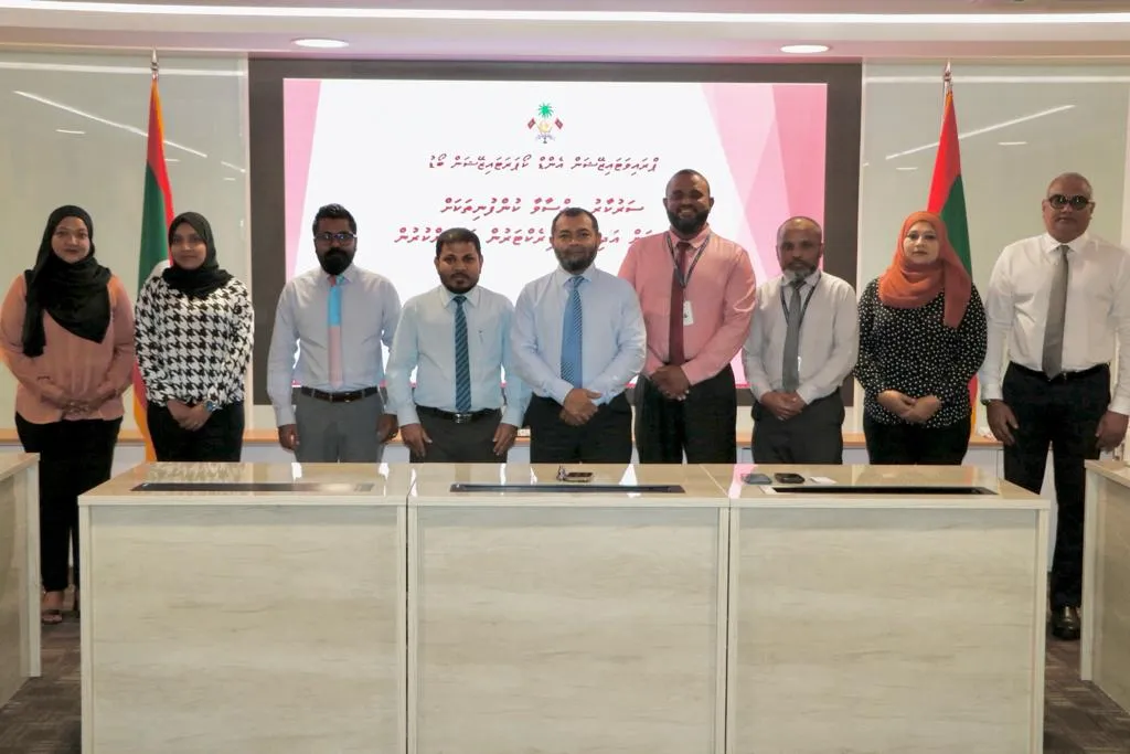 ސަރުކާރު ހިއްސާވާ ކުންފުނި ތަކުގެ ޑައިރެކްޓަރުންގެ ބޯޑަށް އަލަށް އައްޔަނުކުރެވުނު ބޭފުޅުން-- ފޮޓޯ: ޕީސީބީ
