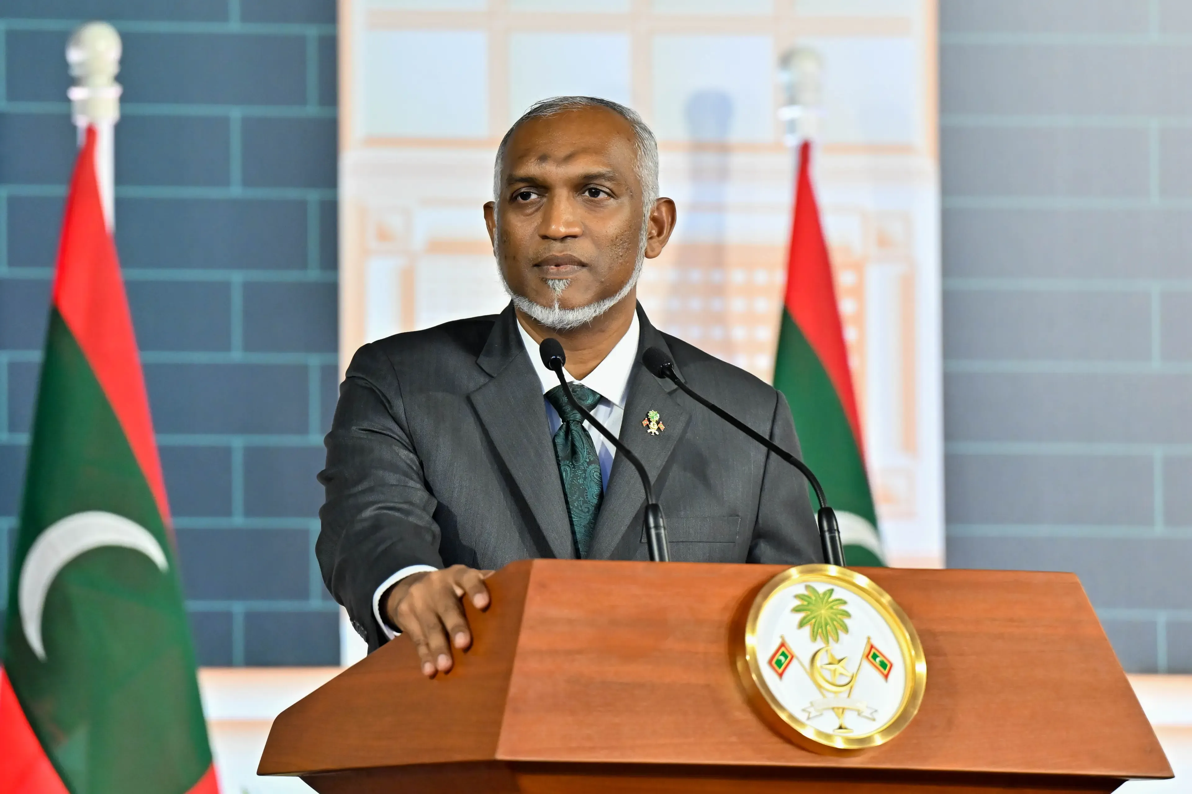 ޤައުމީ ދިފާއީ ބާރު އިތުރަށް ވަރުގަދަކުރުމަށް ޓަކައި މަސައްކަތް ފަށައިފިކަމަށް ރައީސް މުޢިއްޒު ވިދާޅުވެއްޖެ