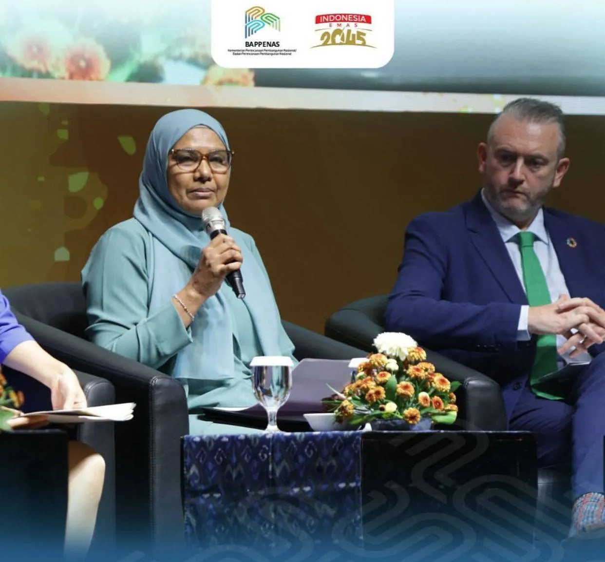 Minister of Social and Family Development, Dr. Aishath Shiham, addressed the Re-Framing Aging High-Level Panel Discussion held in Bali (Photo/Ministry)