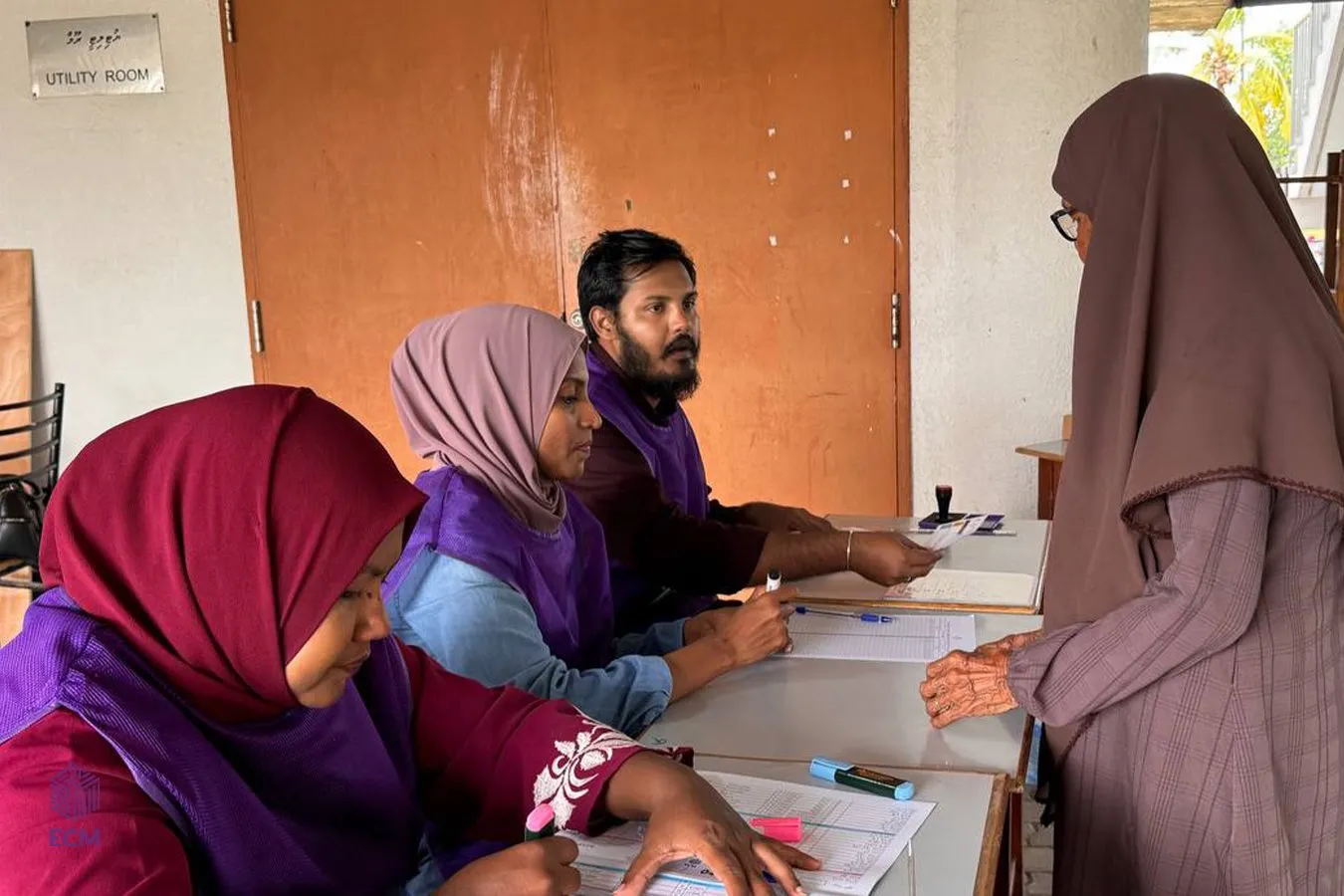 މިއަދު ބޭއްވި ބައި އިލެކްޝަނުގެ ތެރެއިން... ފޮޓޯ: އިލެކްޝަންސް