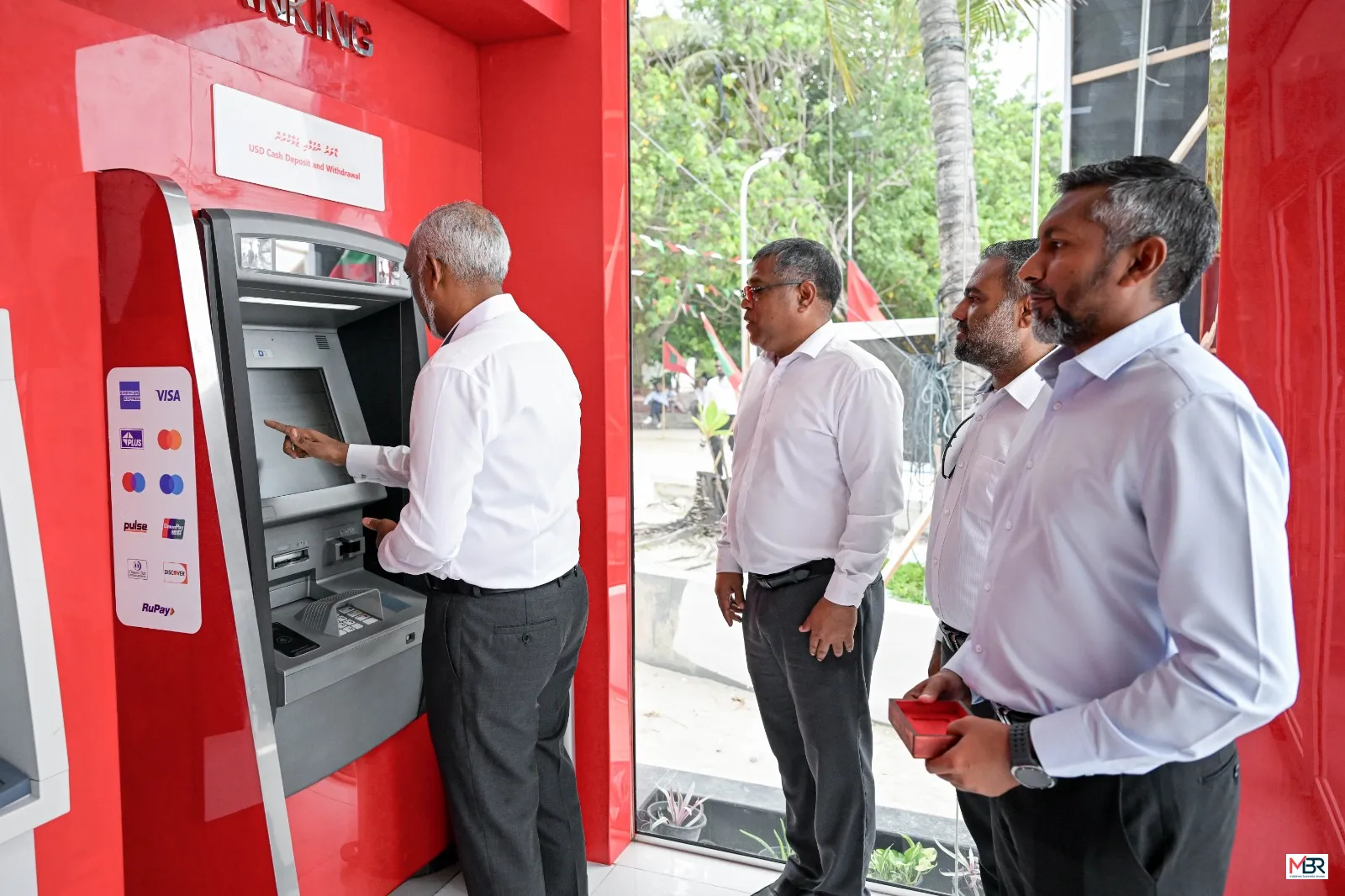 BML Launches USD ATM and New Branch Project in AA. Thoddoo