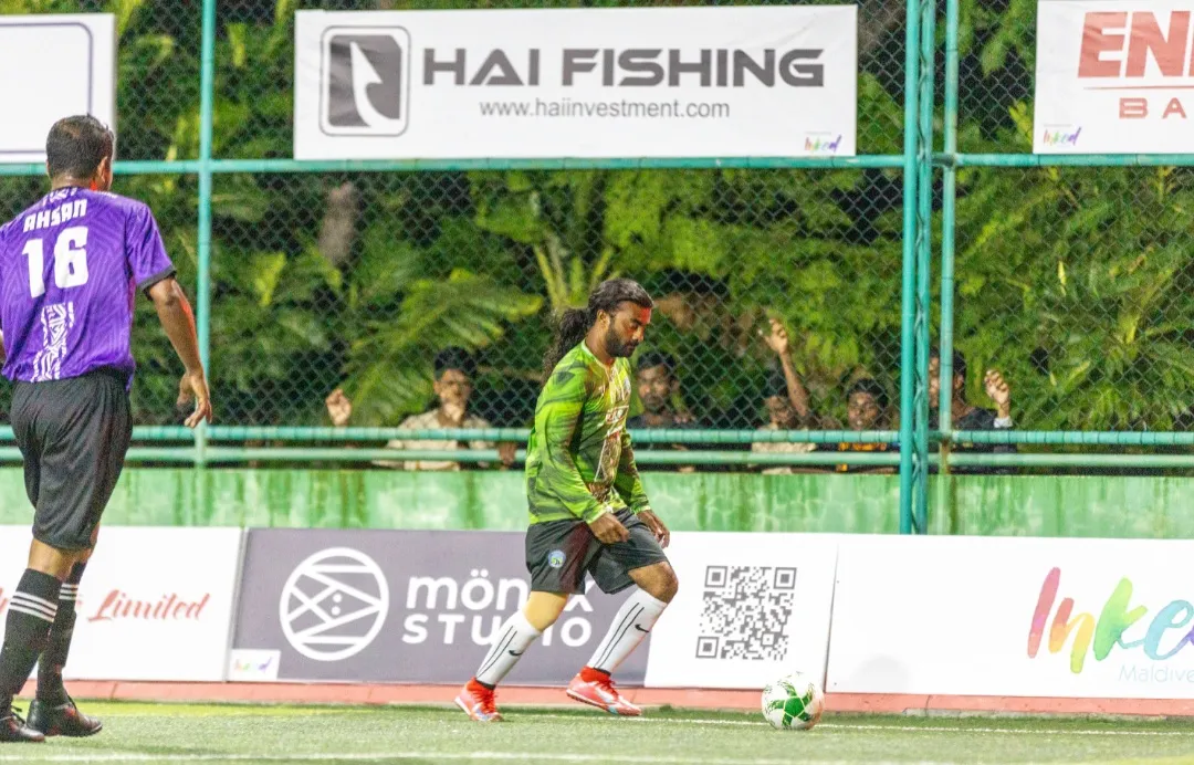 އާތިފްގެ ހެޓްރިކާއެކު ވަޑައިގަތްމަގުން، އައްކަން އެސްސީ ކޮޅަށް ނުވަ ލަނޑުޖަހައިފި
