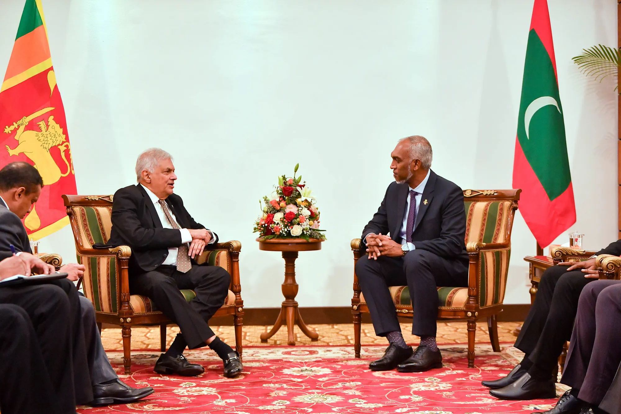 ރައީސް ޑރ މުޢިއްޒަށް ސްރީލަންކާއަށް ވަޑައިގަތުމަށް ދަޢުވަތުއަރުވައިފި