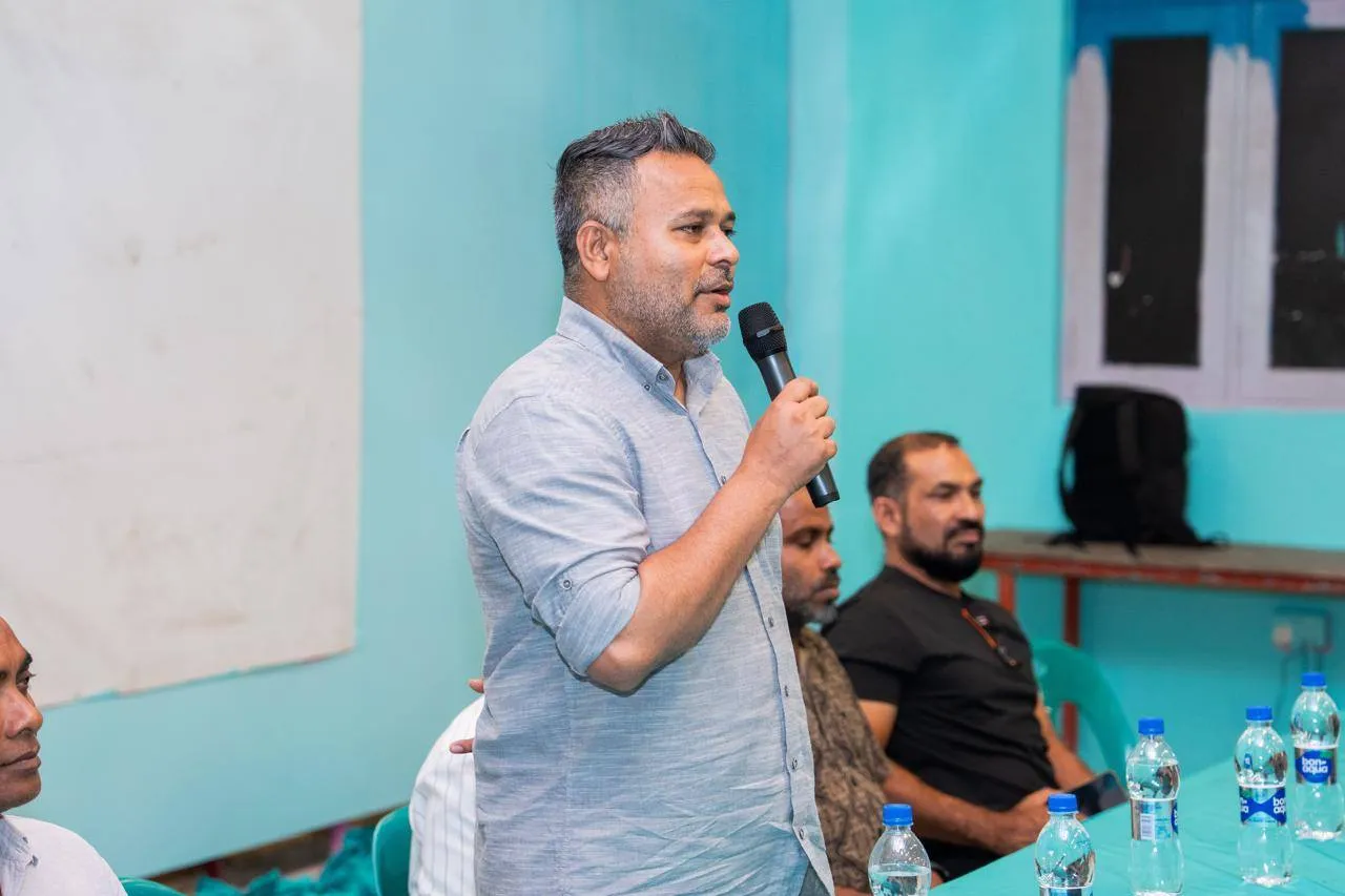 ތެޔޮނުލިބި މަސްދޯނި ފަހަރު ހުއްޓިފައިވާ ވާހަކަ މިނިސްޓަރު ދޮގުކުރައްވައިފި