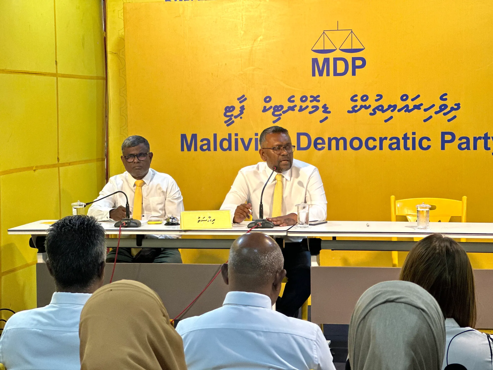 އެމްޑީޕީ ޢޤައުމީ މަޖިލީހުގެ ޖަލްސާގައި ފައްޔާޒް... ފޮޓޯ: އެމްޑީޕީ