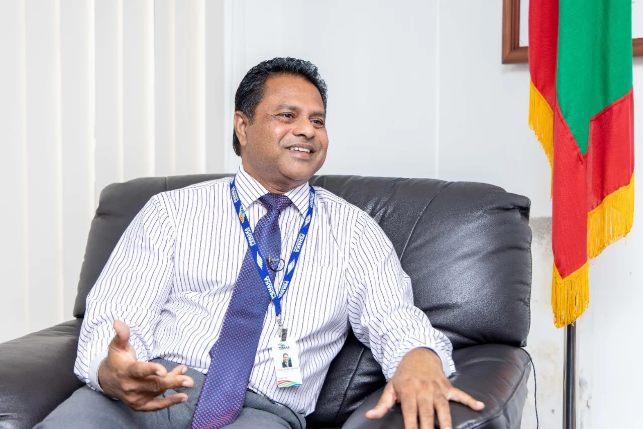 ފެއިލުވެފައިވާކަމަށް ބުނާ ސަރުކާރުގެ ވަޒީފާތަކުގައި ތިބުމަކީ ޖޯކެއް: ސައީދު