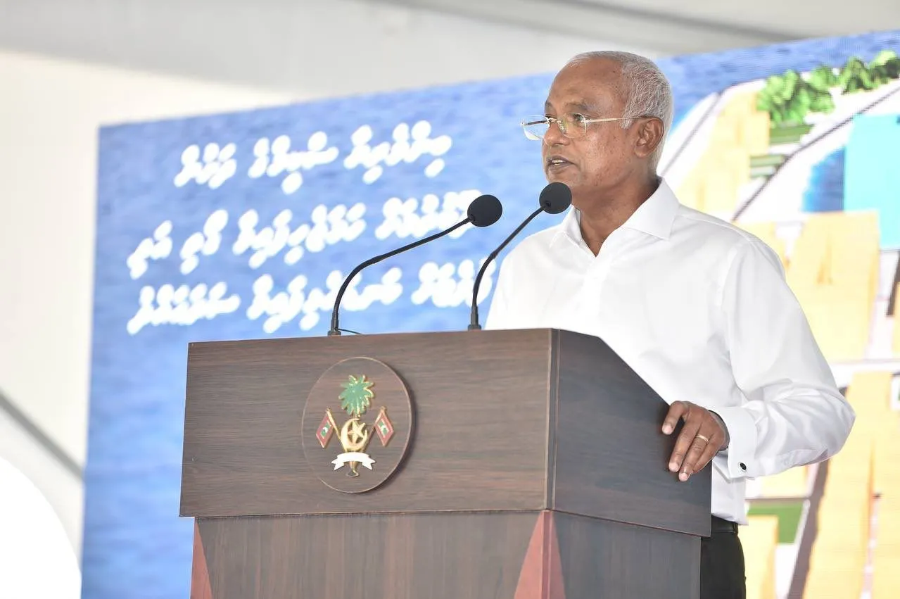 ގުޅިފަޅު މަޝްރޫއަކީ އުލިގަމުން އައްޑޫ ގަމާ ހަމައަށް ފެތުރިގެން ދާނެ ތަރައްޤީގެ ބިޔަ މަޝްރޫޢެއް: ރައީސް