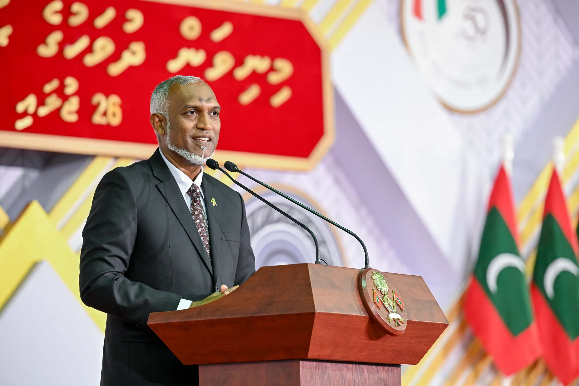 ރައީސް ޑރ.މުޙައްމަދު މުޢިއްޒު-- ފޮޓޯ: ރައީސް އޮފީސް
