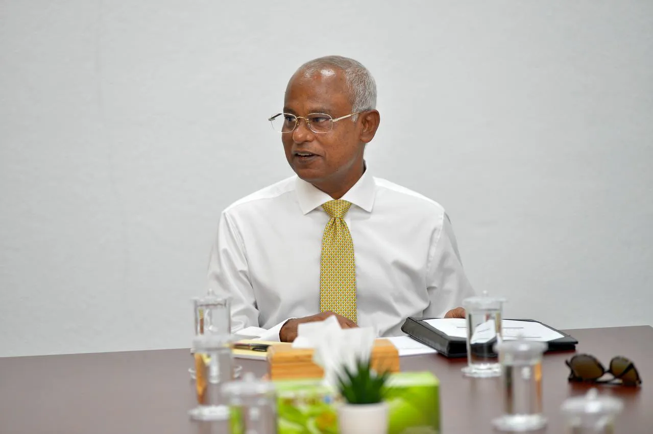 އުކުޅަހު ބަނގުރަލުގެ މައްސަލަތައް އާންމުވުން ހުއްޓުވުމަށް އެދި ރައްޔިތުންގެ ޕެޓިޝަނެއް ރައީސް ޞާލިހަށް!