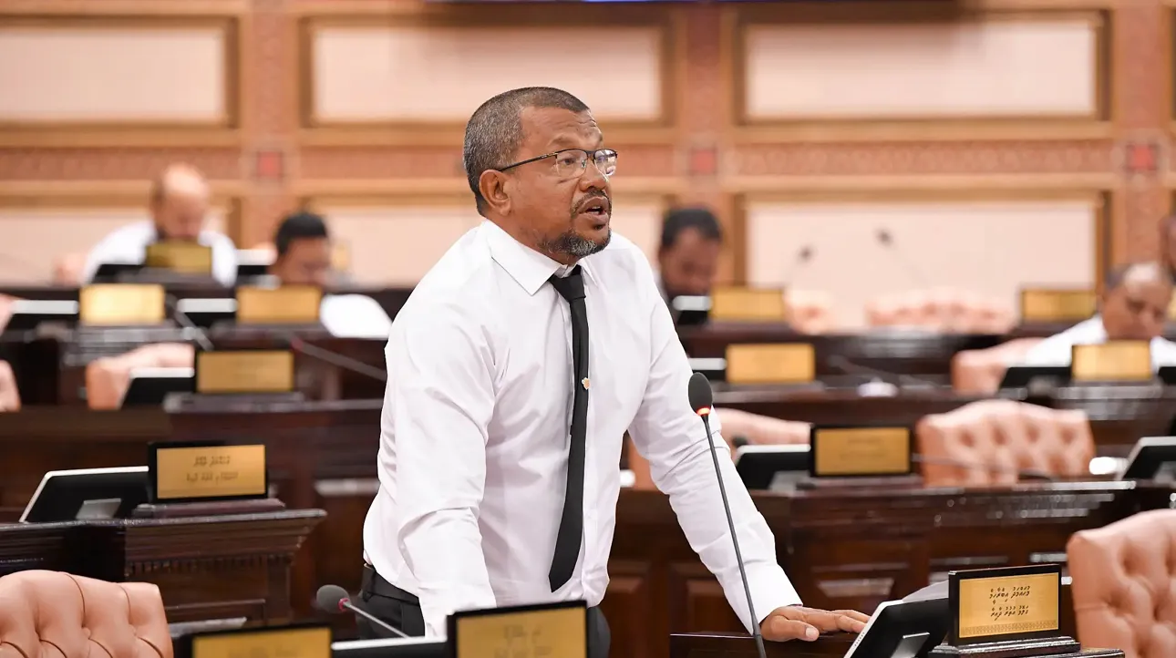 ގަލޮޅު އުތުރު ދާއިރާގެ މެންބަރު މުހައްމަދު އިބްރާހިމް (ކުޑޫ):ފޮޓޯ/ މަޖިލިސް
