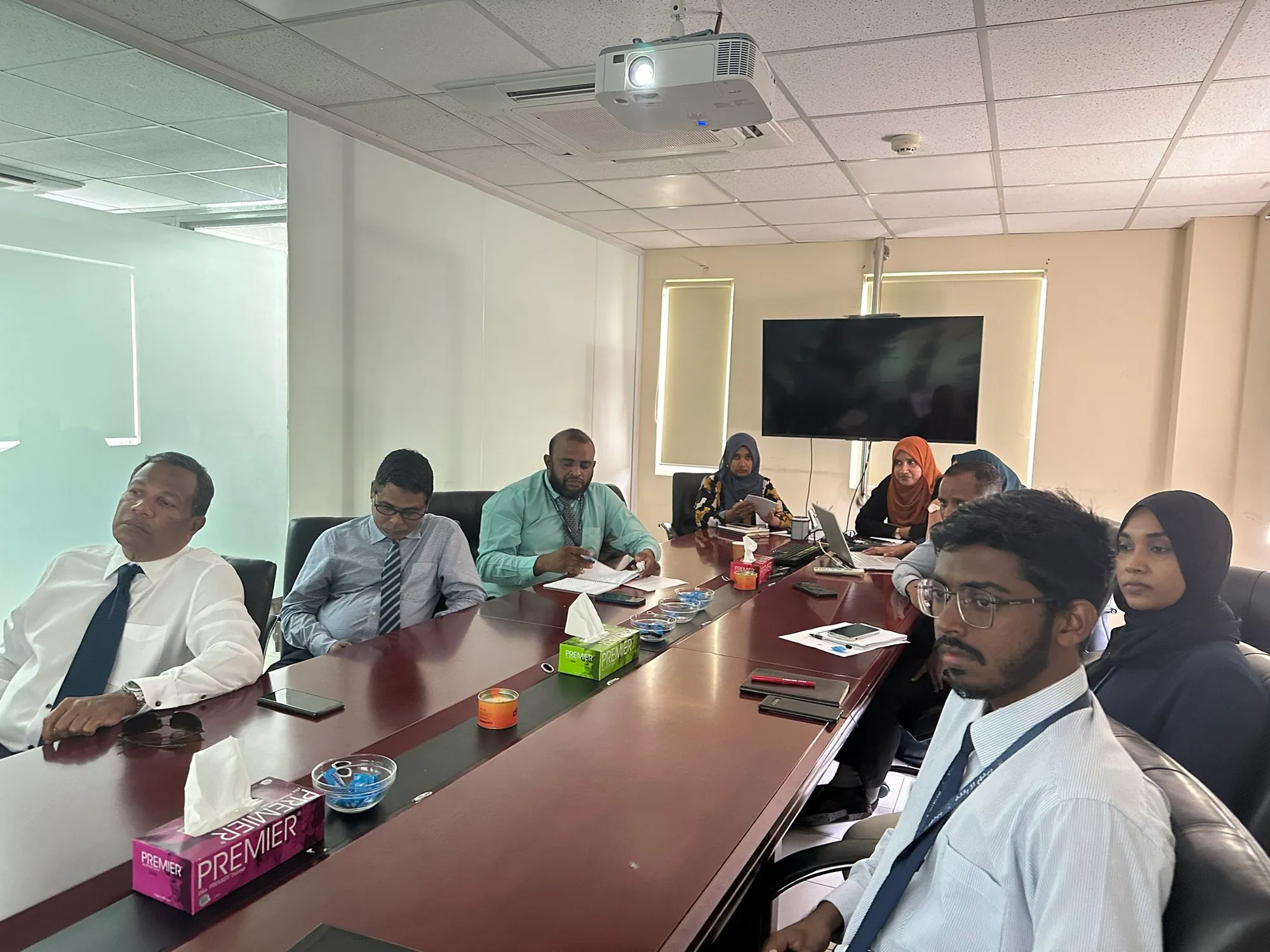 ޕީސީބީގެ ބައްދަލުވުމެއް-- ފޮޓޯ: ޕީސީބީ