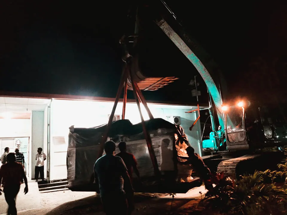 ޖަނަރޭޓަރަކަށް މައްސަލަ ދިމާވެ ނޮޅިވަރަންފަރުގައި ކޮންމެ 30 މިނިޓަކުން ކަރަންޓް ކަނޑަނީ