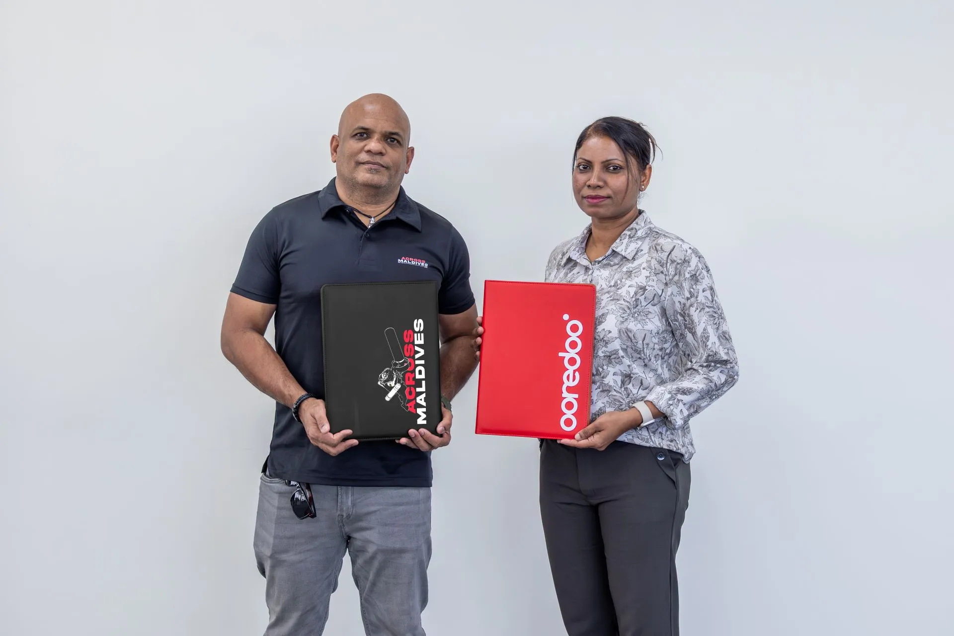 ރާއްޖޭގެ ކަނޑުތަކާ މެދު ހޭލުންތެރިކަން އުފެއްދުމުގެ މަގުސަދުގައި "އެކްރޮސް މޯލްޑިވްސް" އިން ކުރާ ޑައިވްގައި އުރީދޫއިން ބައިވެރިވެއްޖެ