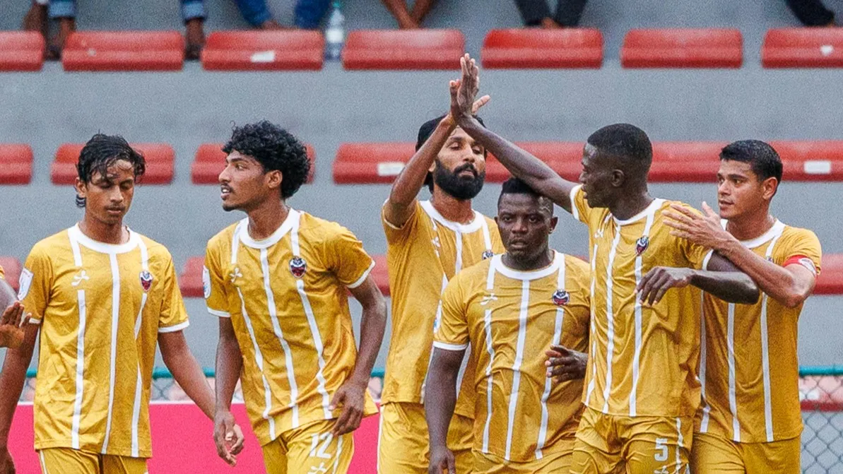 އެންމެ މޮޅު ރީޖަނަލް ކްލަބް؛ އެކަކު މަދުކޮށް ކުޅެގެން ބިސް ބުރުން، ބުރު ސްޕޯޓްސް ބަލި ކޮށްފި