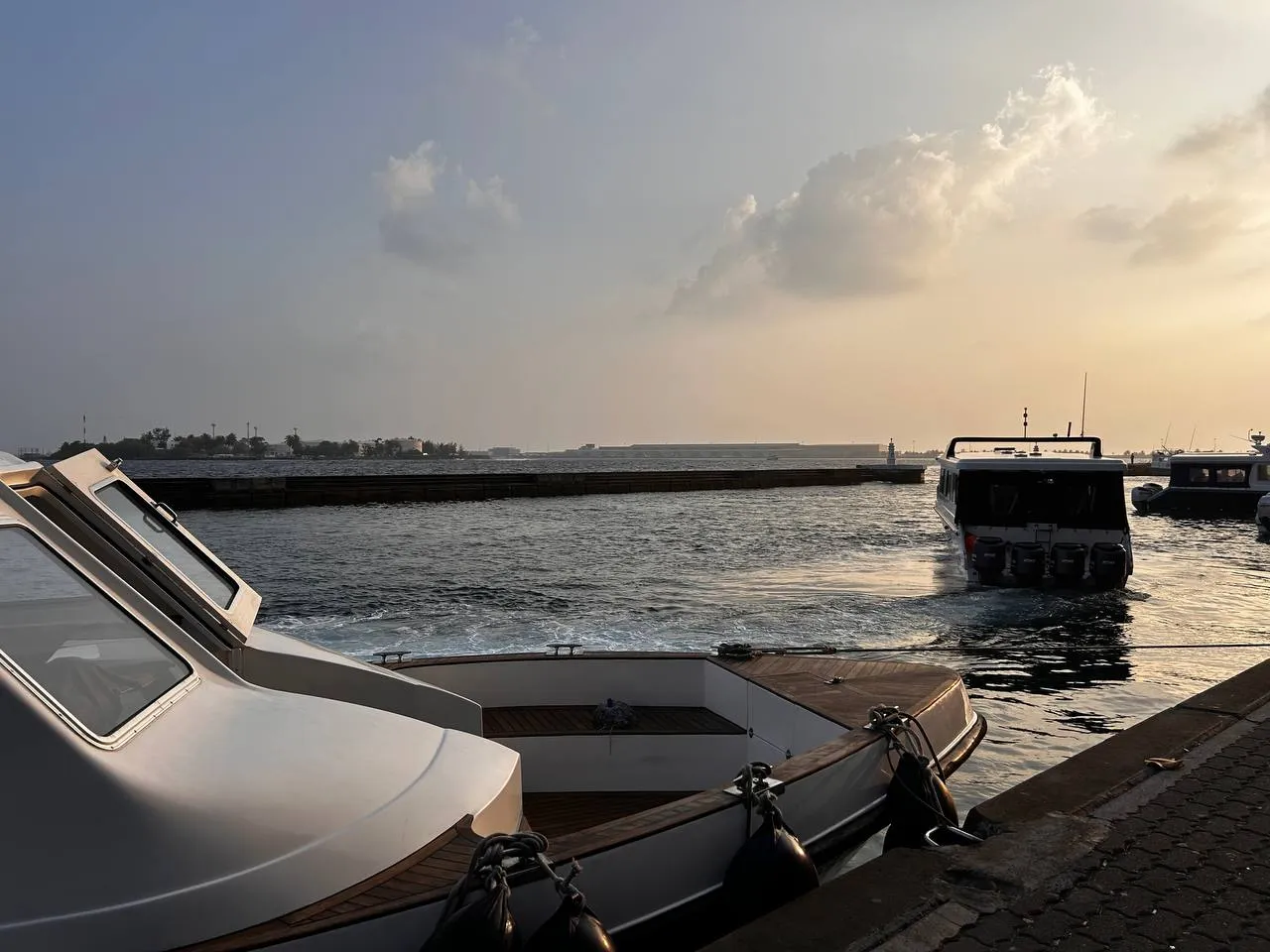 ވައިނުސާފު ވުމުގެ މައްސަލައަށް ހައްލެއް ލިބޭތޯ މަސައްކަތް ކުރާކަމުގައި ފޮރިން މިނިސްޓްރީން ވިދާޅުވެއްޖެ