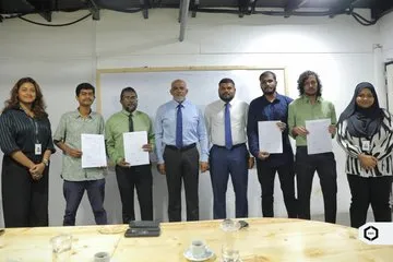 ރޯޑް ޑިވެލޮޕްމެންޓް ކޯޕަރޭޝަން އާރު.ޑީ.ސީ އާއި އިޖުތިމާއީ އަދި އާއިލީ ޒިންމާ އާއި ބެހޭ ވުޒާރާ ގުޅިގެން ކުރިއަށްގެންދާ އިންޓަރންޝިޕް ޕްރޮގްރާމްގެ ތެރެއިން. ފޮޓޯ/ އާރު.ޑީ.ސީ
