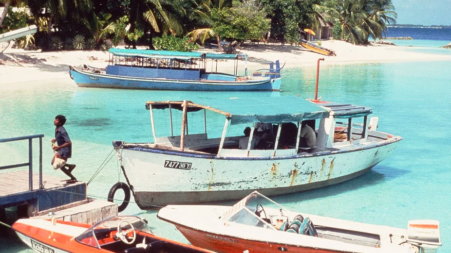 ރާއްޖޭގެ ފަތުރުވެރިކަމަށް 54 އަހަރު!
