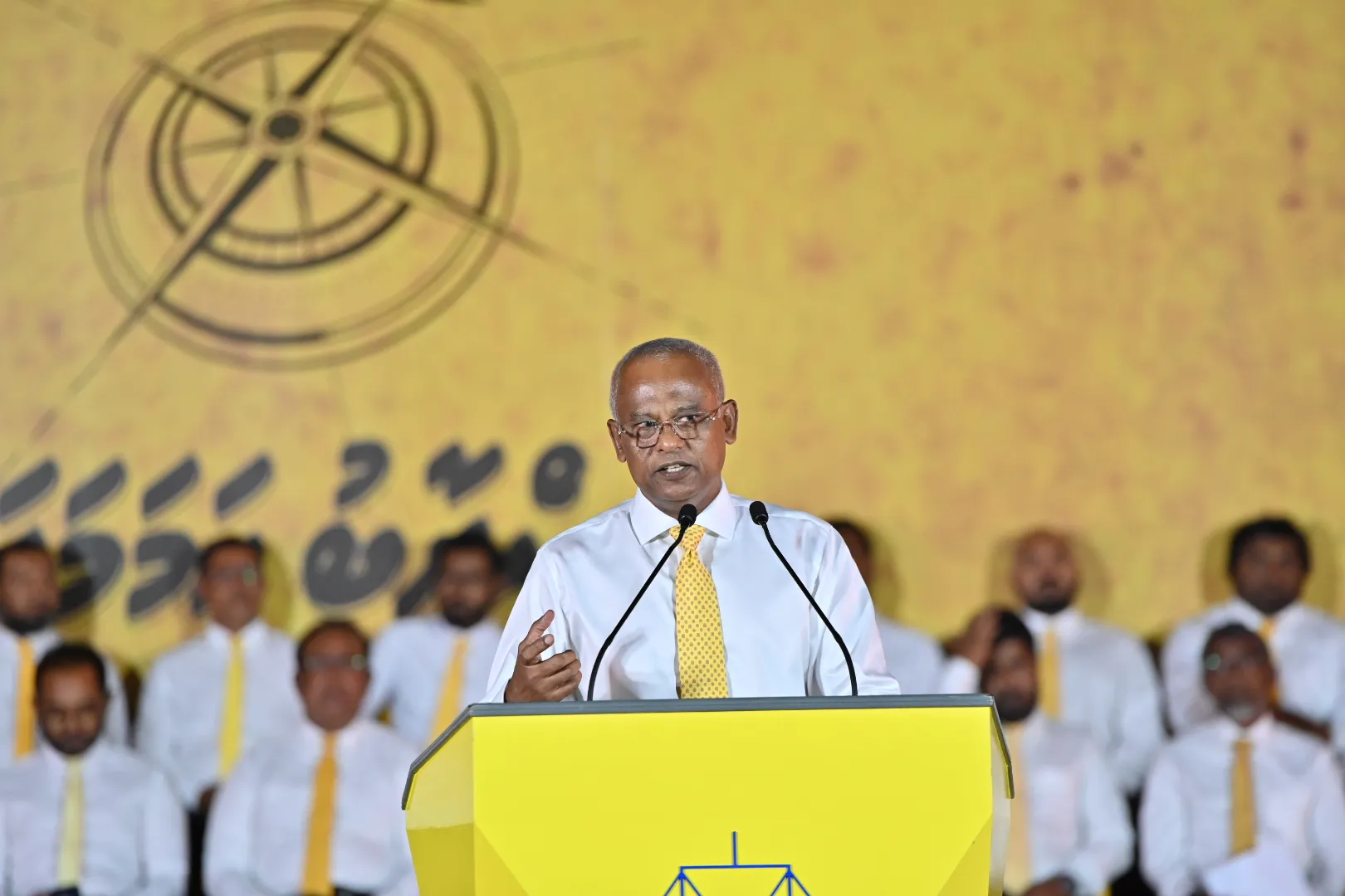 ކުރީގެ ސަރުކާރު، ކުރީ ސަރުކާރު މިކިޔަނީ، ކަންކަން މެނޭޖްކުރަން ނޭނގިގެން: ރައީސް ޞާލިހު