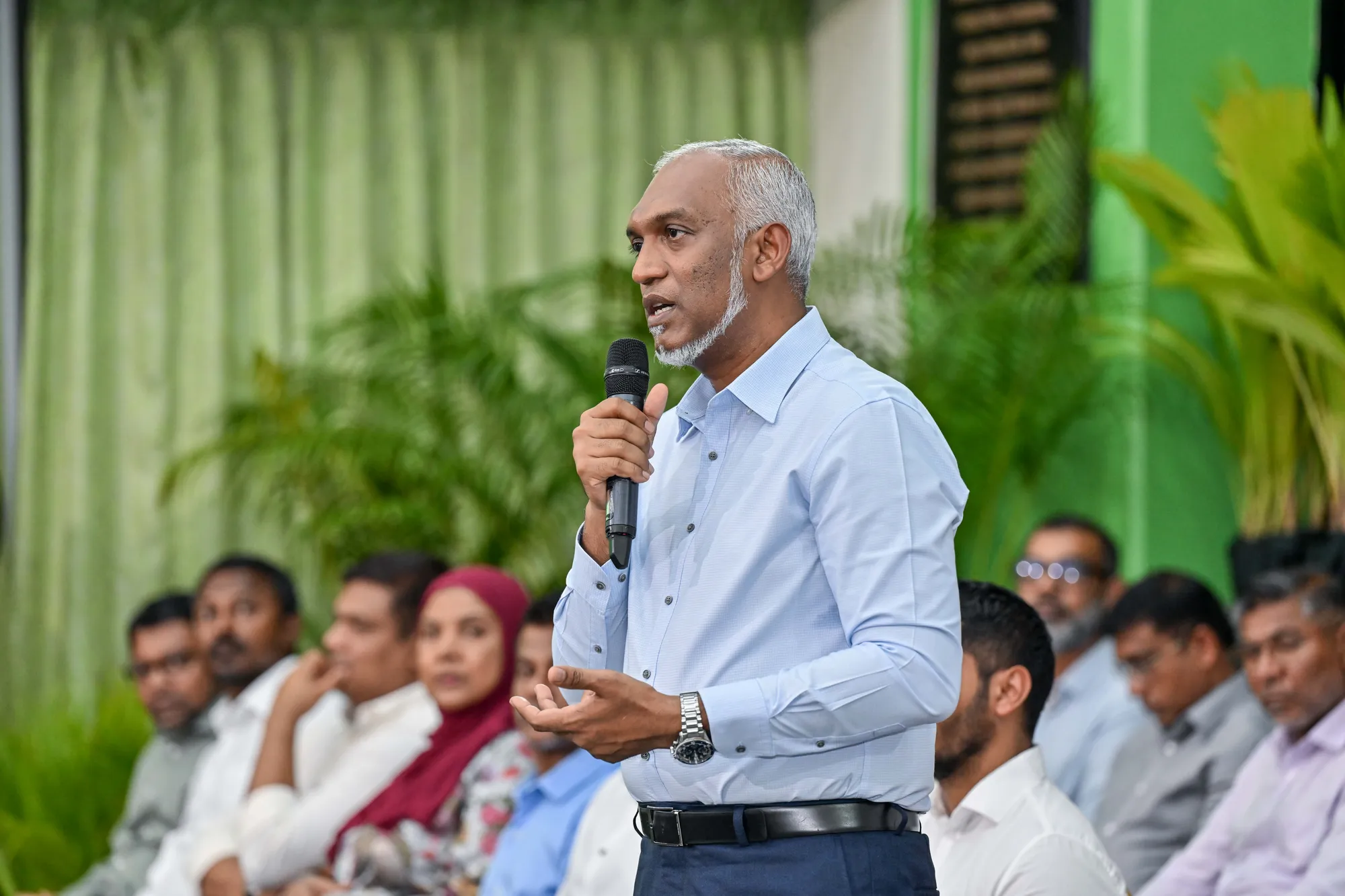ރައީސުލްޖުމްހޫރިއްޔާ ޑރ. މުހައްމަދު މުޢިއްޒު