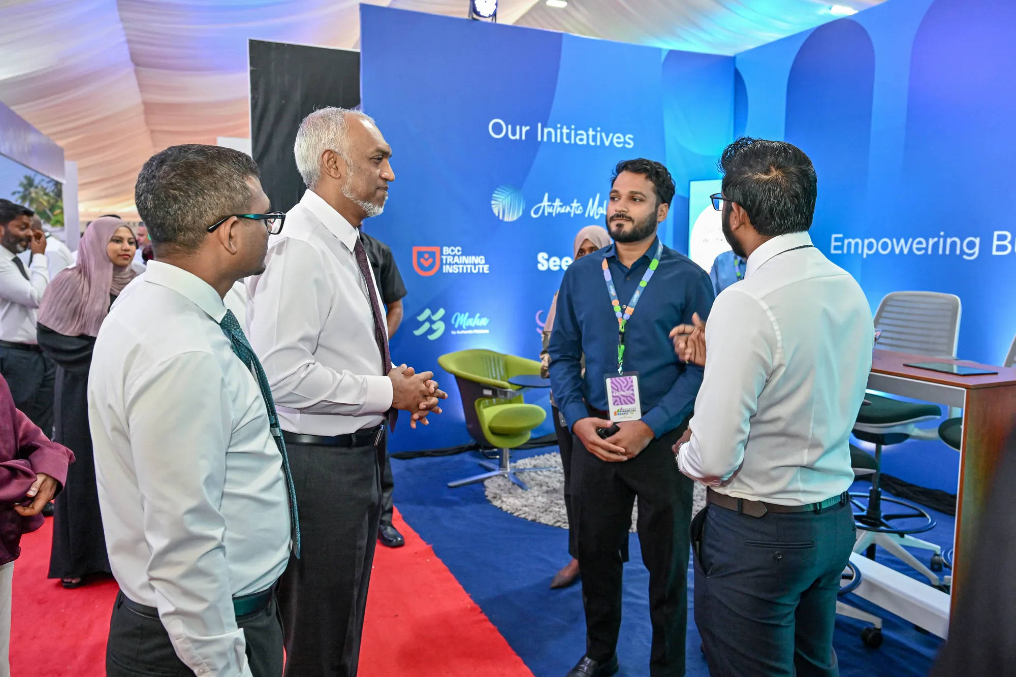 ރައީސާއި ބައްދަލު ކުރަން ބޭނުންވާ ފަރާތްތަކުން ނަން ނޯޓު ކުރަން ހުޅުވާލައިފި