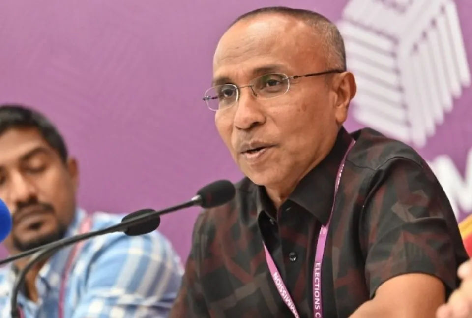 ކެނޑިޑޭޓުންނާއި ގުޅޭގޮތުން ހަޤީގަތާއި ޚިލާފު ވާހަކަ ފެތުރުމަކީ ޖަލަށް ލެވޭ ވަރުގެ ކުށެއް: ހަބީބް