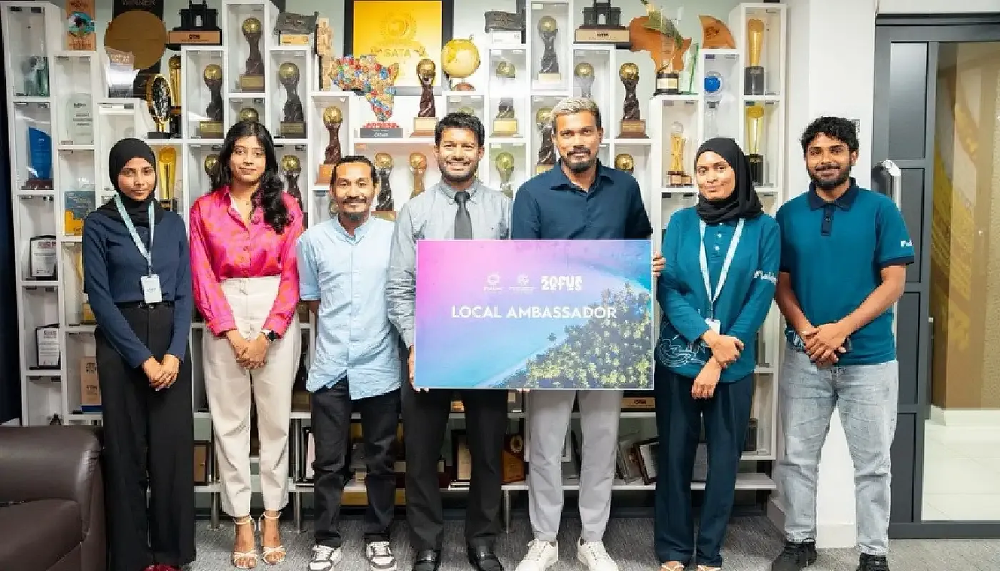 ވިޒިޓް މޯލްޑިވްސްގެ އަގު ވެއްޓޭތީ އެމްބެސެޑަރުކަމުން 2 އޮފް އަސް ސަސްޕެންޑުކޮށްފި