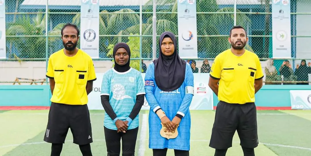 ހުޅުދުއްފާރު އަތުން މޮޅުވެ އަނގޮޅިތީމު އެއްވަނައަށް