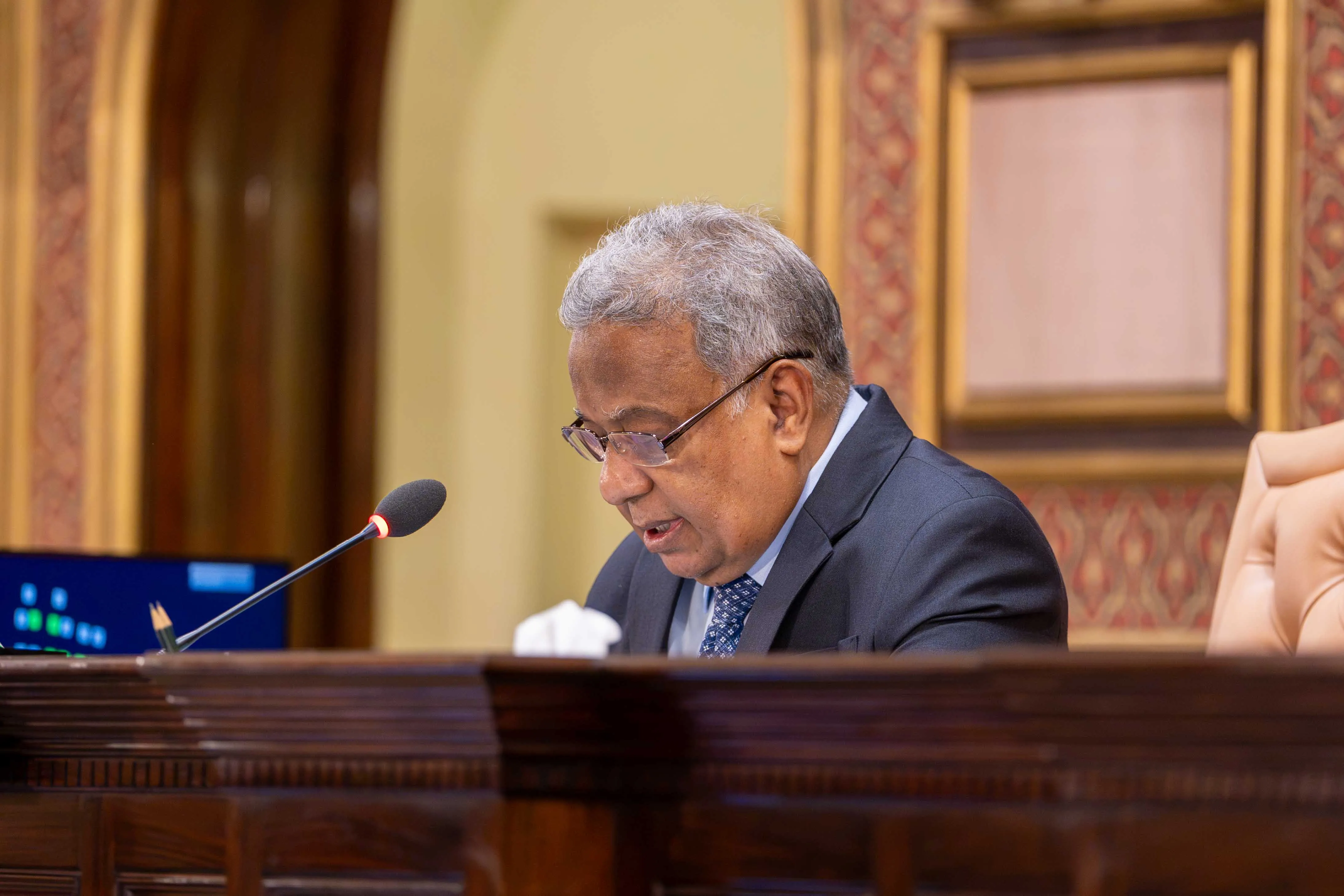 ދެ ވަނަ ދައުރު ނިންމާލައި މަޖިލިސް ޗުއްޓީ އަށް