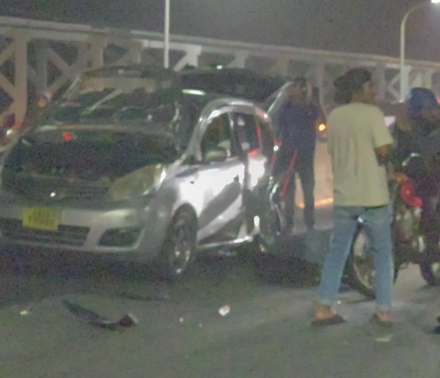 ހައިވޭގައި ނުރައްކާތެރި އެކްސިޑެންޓެއް،  ހަތަރު މީހުންގެ ހާލު ސީރިއަސް