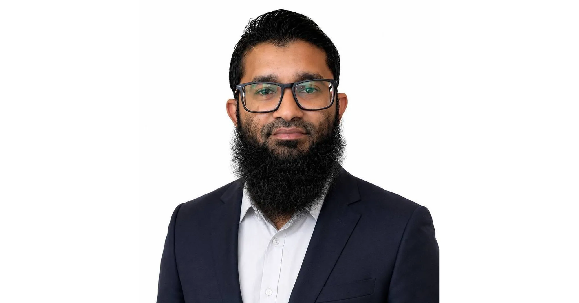 އިސްލާމީ މަރުކަޒުގެ އިމާމް ޝައިޚް އިބްރާހީމް ރަޝީދު ހަތް އަހަރު ފަހުން މަޤާމުން ވަކިވެވަޑައިގެންފި