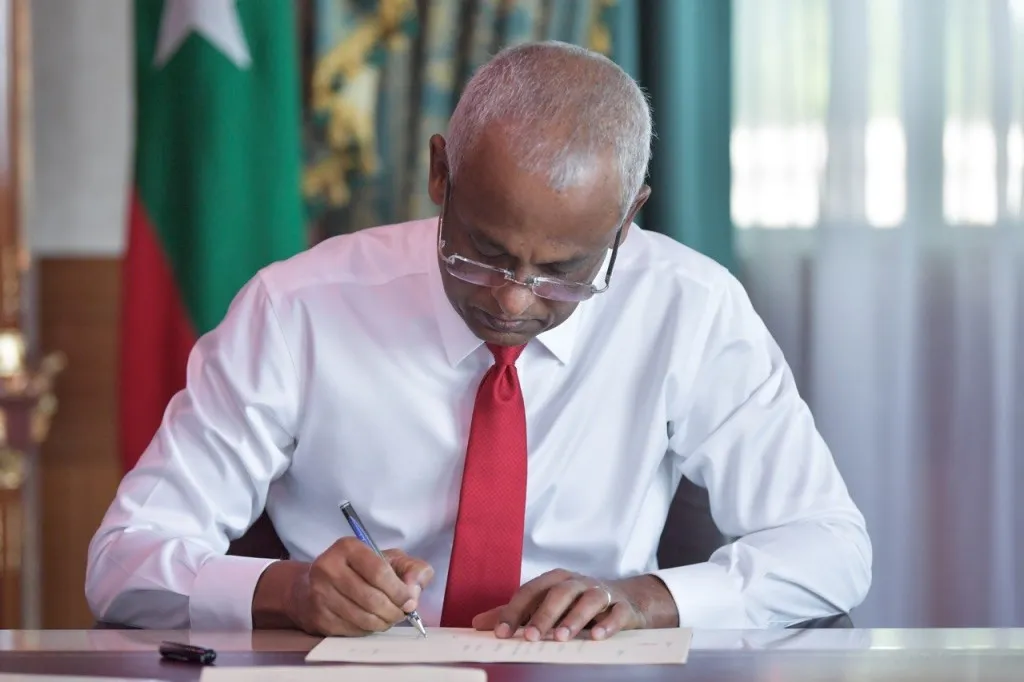 ލޯފަން މީހުންނަށް އަމިއްލައަށް ވޯޓު ކަރުދާހުގައި ފާހަގަ ޖެހޭ ބިލު ތަސްދީގުކޮށްފި