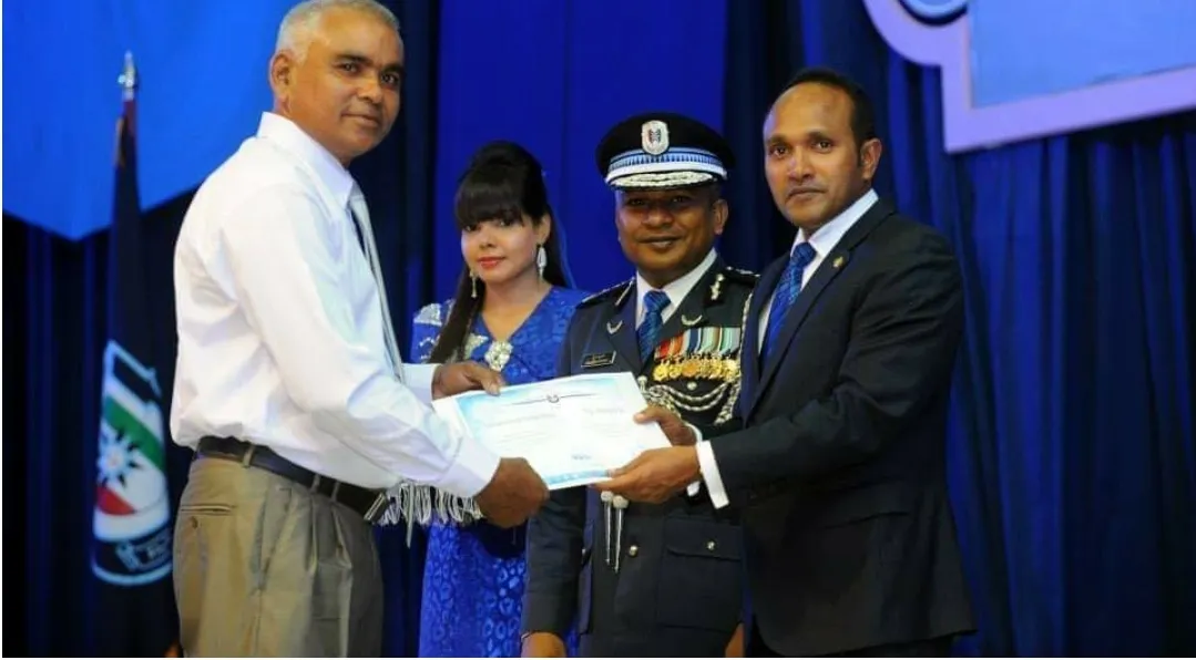 ހދ. އަތޮޅު ކައުންސިލުގެ ރައީސް ކަމަށް ޕީޕީއެމުގެ ޓިކެޓް ރައްޒާގަށް