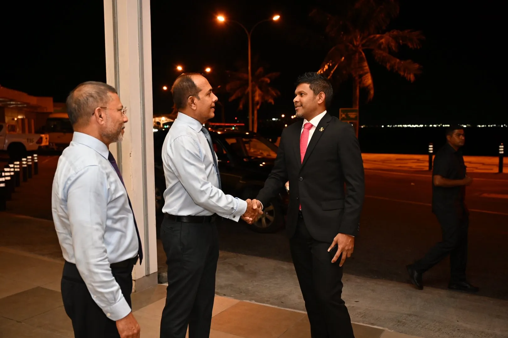 ނާއިބު ރައީސް ހަވާއީއަށް ފުރާވަޑައިގަތުމުގެ ކުރީން ވީއައިއޭގައި
