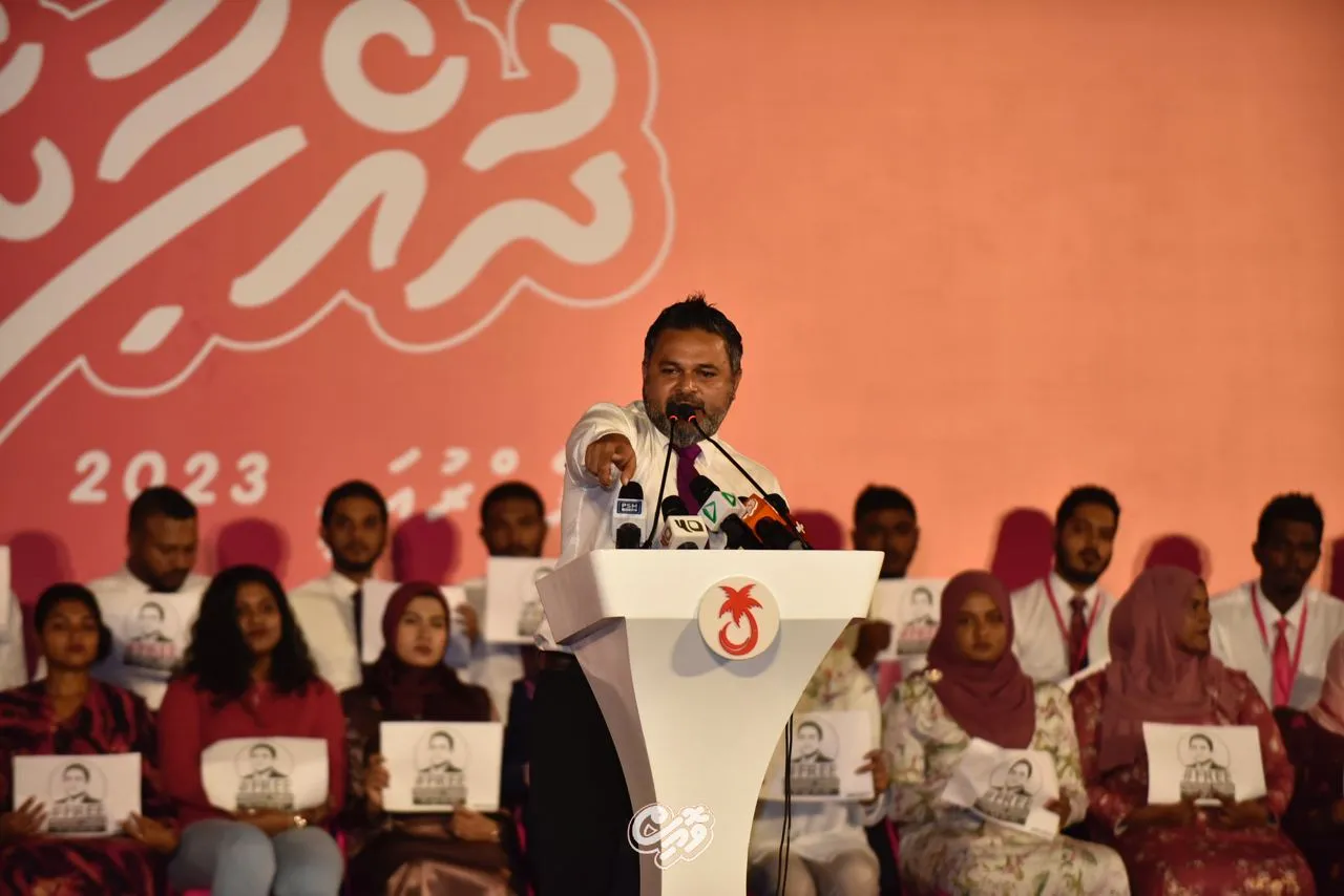 "ލ.އަތޮޅު މުށުތެރެއިން ގޮއްސި، ރައީސް ޞާލިޙަށް 2 ވަނަ ބުރުގައި %38 ވެސް ނުލިބޭނެ"