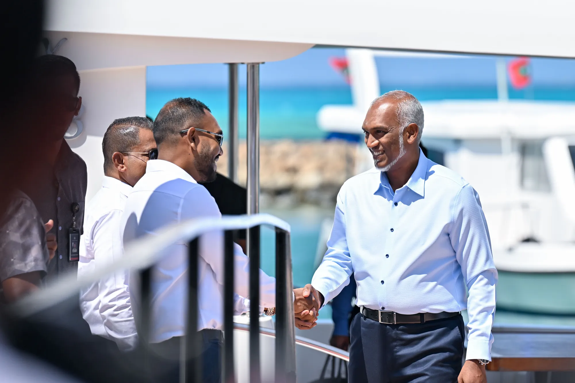 އެއް ދުވަހާ 205 މަޝްރޫޢުއެއް، ހަވާލުކުރާނީ އަމިއްލަ ކުންފުނިތަކާ
