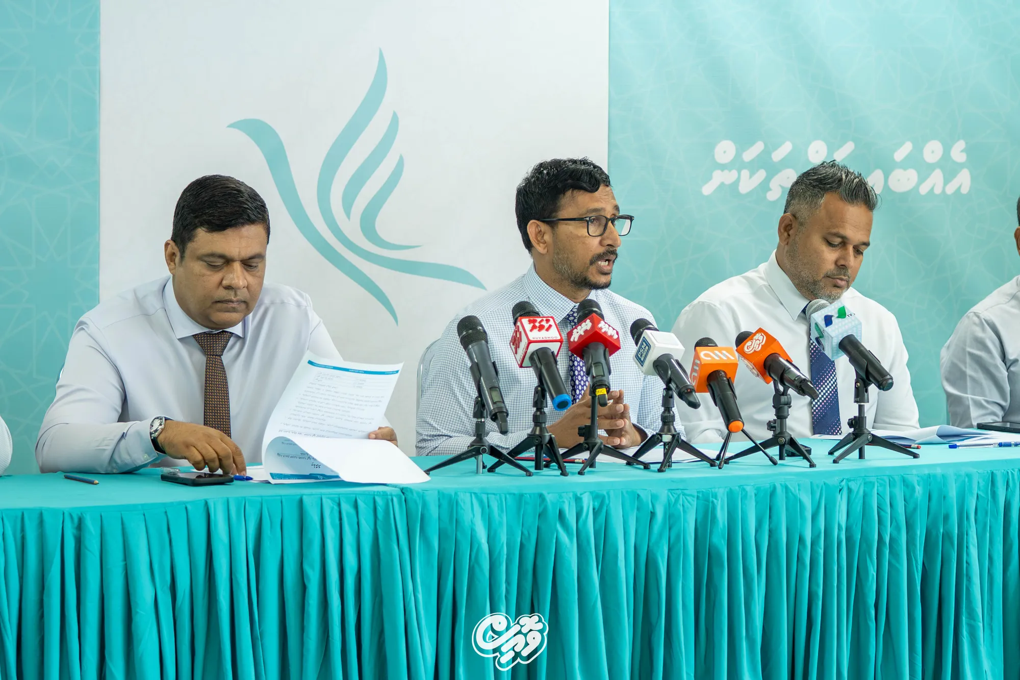 ޕީއެންސީން މިއަދު ބޭއްވި ނޫސްވެރިންގެ ބައްދަލުވުމުގެ ތެރެއިން: ފޮޓޯ/ ވޮއިސް