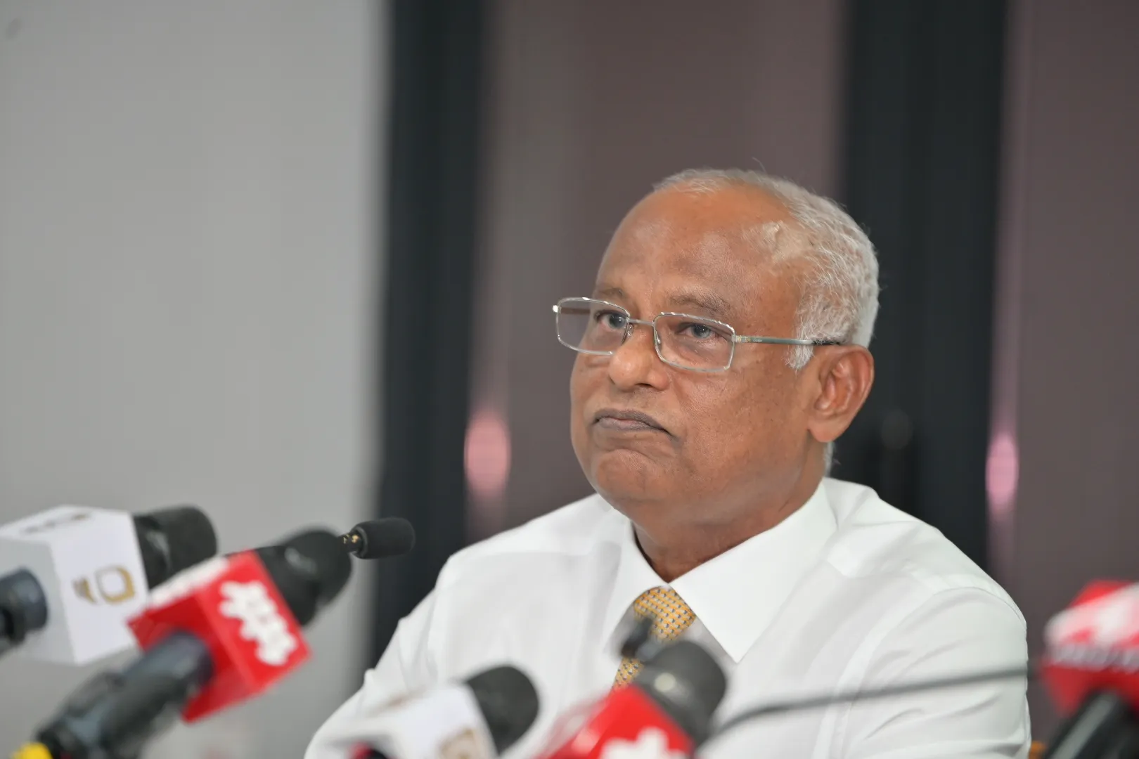 އަދީބަށް މަޢާފުދިނުމަކީ، ޤާނޫނާއި ޚިލާފަށް ކުރިކަމެއް ނޫން: އިބޫ