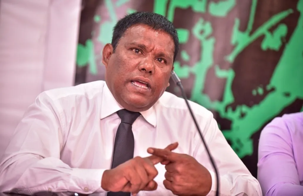 އިންޑިޔާ މީހުން މާފަންނުކޮޅު %83 ވިޔަފާރި އަތުލައިގެންފި: މުސްތަފާ