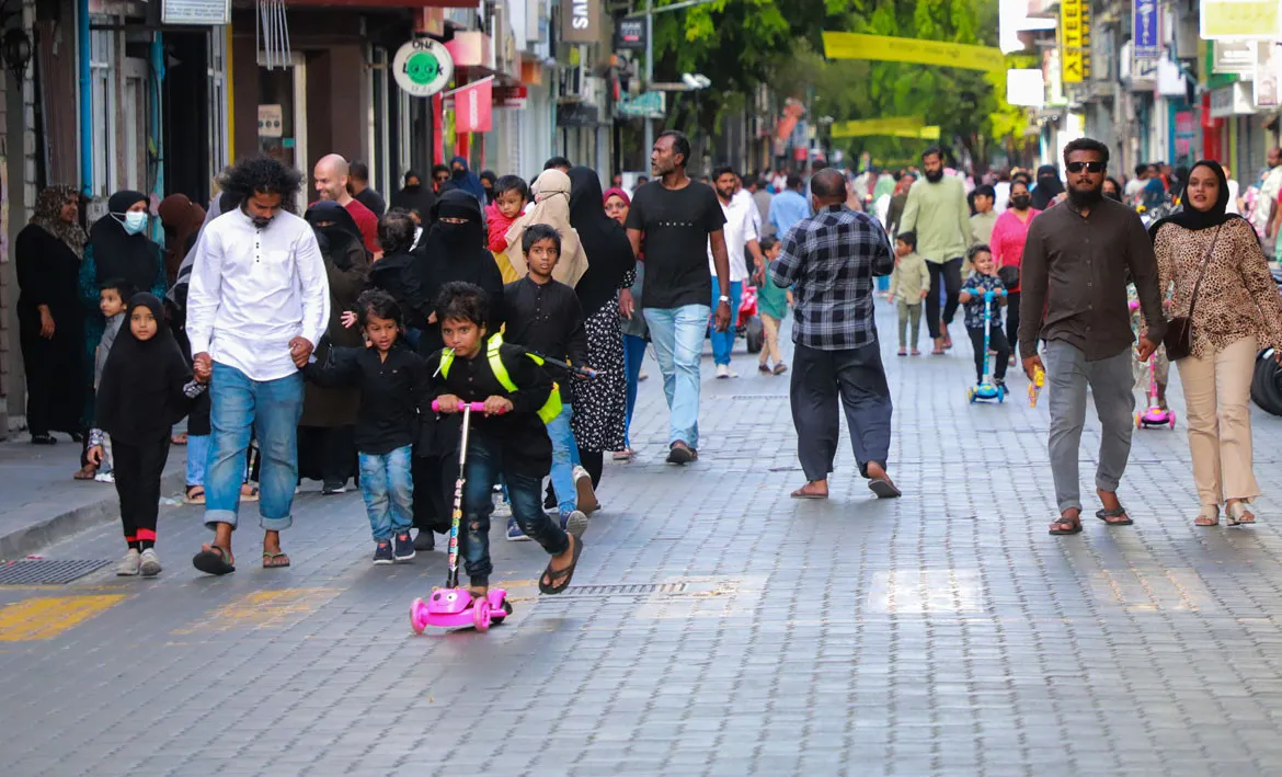 ފައިމަގުގައި އުޅޭ ވަގުތު -- ފޮޓޯ: ސޯޝަލް މީޑިއާ