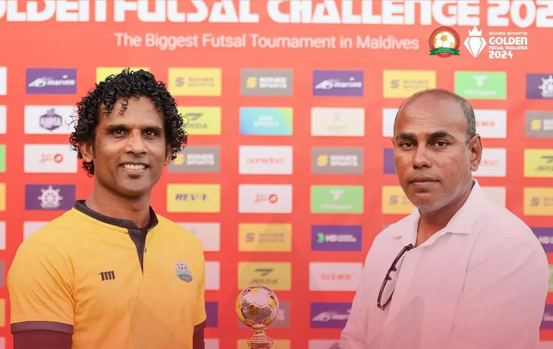 މެޗުގެ މޮޅުކުޅުންތެރިއަކަށް ހޮވުނު ދާންދޫގެ ކީއްޕަރު ޔައުގޫބް.. ފޮޓޯ: ގޯލްޑަން ފުޓްސަލް ޗެލެންޖު