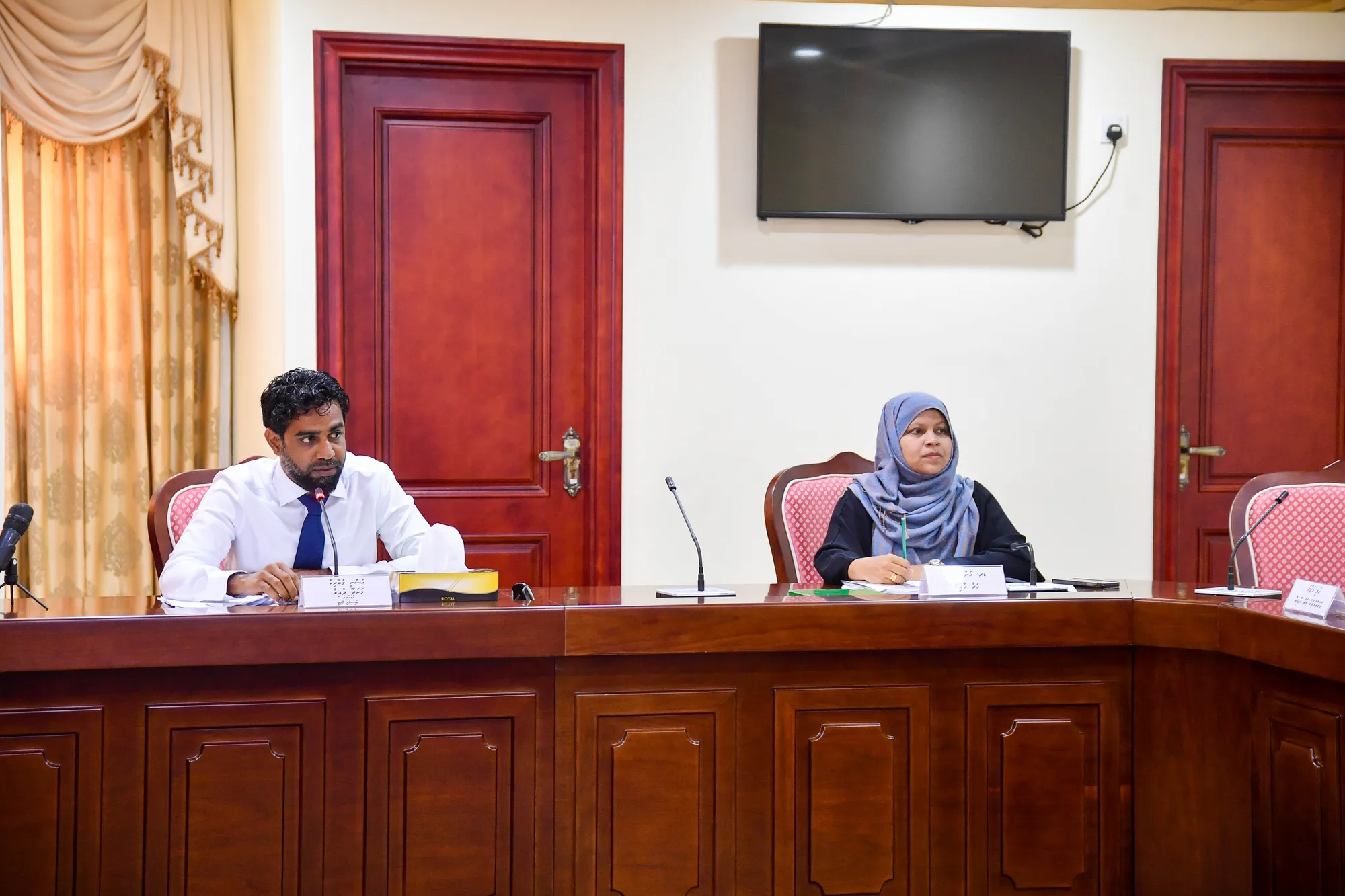 ރައްޔިތުންގެ މަޖިލީހުގެ ޖުޑީޝަރީ ކޮމެޓީގެ ބައްދަލްވުން