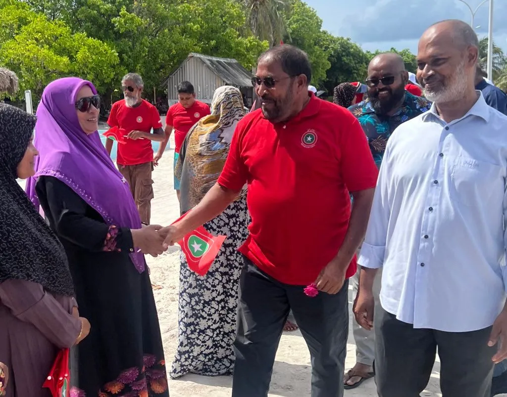 އަޅުގަނޑު ކުރިމަތިލައިގެން މިއުޅެނީ ރައީސް ކަން ބޭނުންވެގެނެއް ނޫން، ޤައުމުގެ މުސްތަޤްބަލަށްޓަކައި: ޤާސިމް