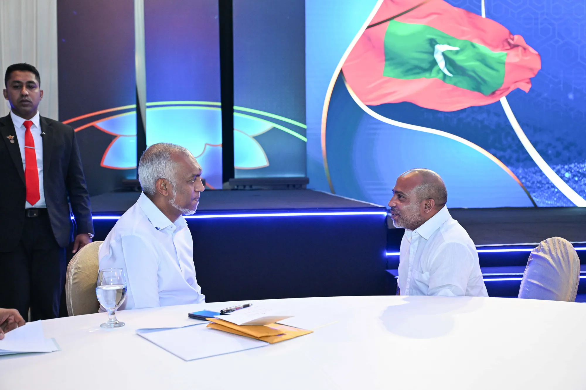ރައީސްގެ ދަތުރުފުޅާ ދިމާކޮށް ލަންކާގައި އުޅޭ ބައެއް ދިވެހީންނަށް ބިރުދެއްކި ކަމަށް ބުނާ ވާހަކައަކީ ދޮގެއް: ތަރުޖަމާން