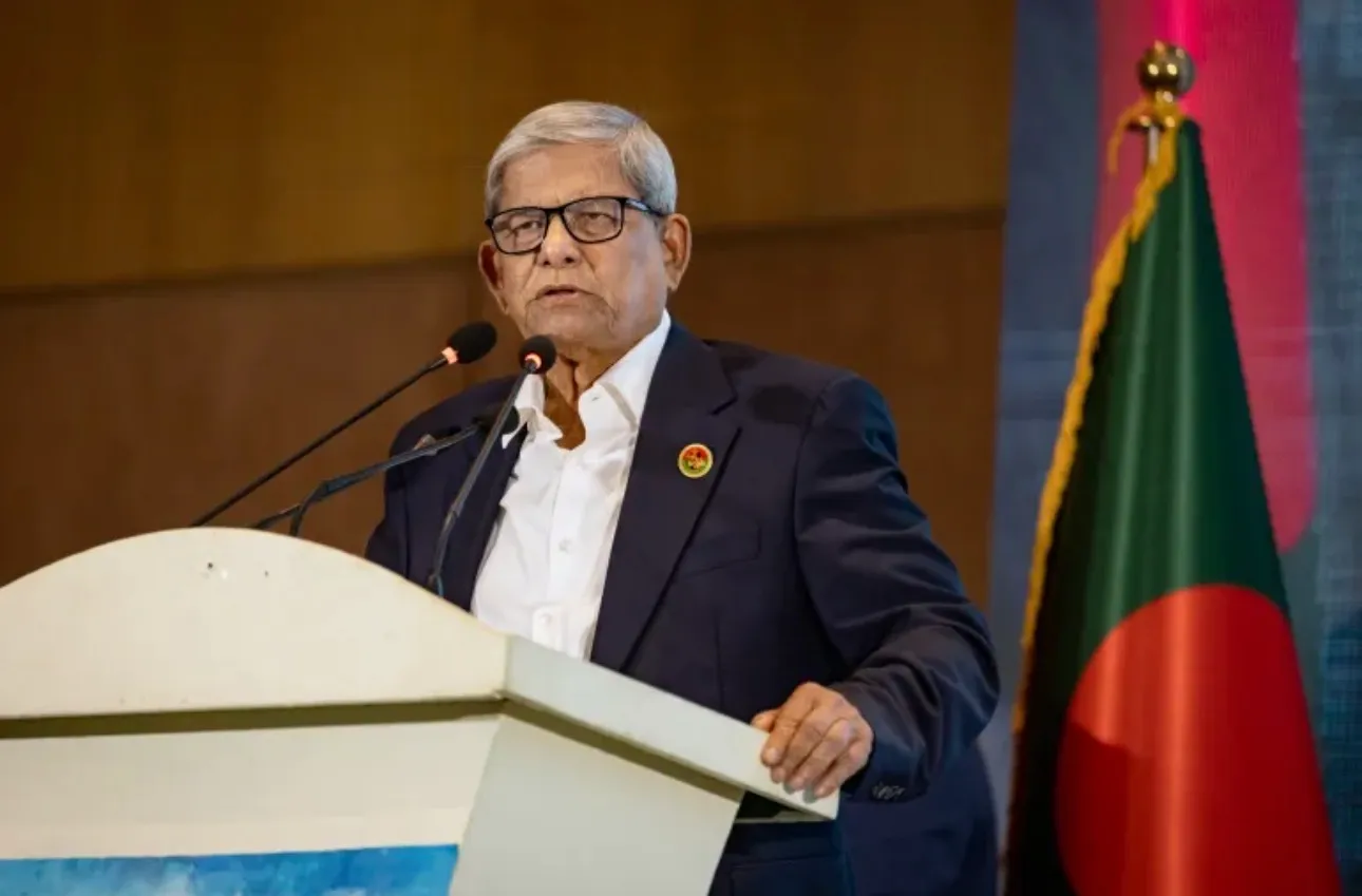 ބަންގްލަދޭޝްގެ ރައީސް ކަމަށް އަލަމްގީރު އިންތިޚާބުކޮށްފި