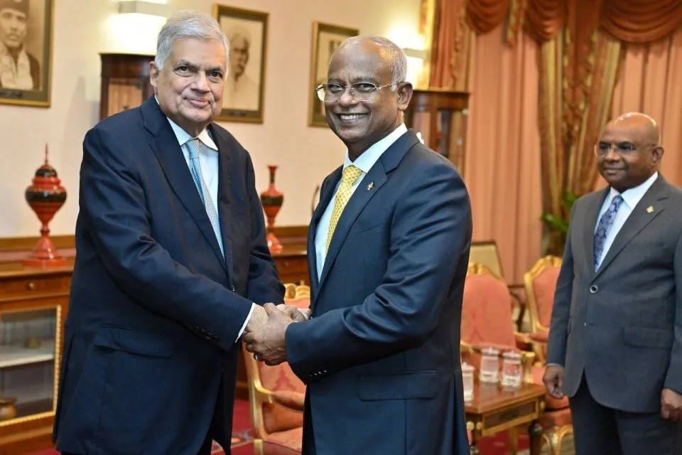 ރައީސް ޞާލިހް، ސްރީލަންކާގެ ރައީސްއާ ބައްދަލު ކުރައްވައިފި